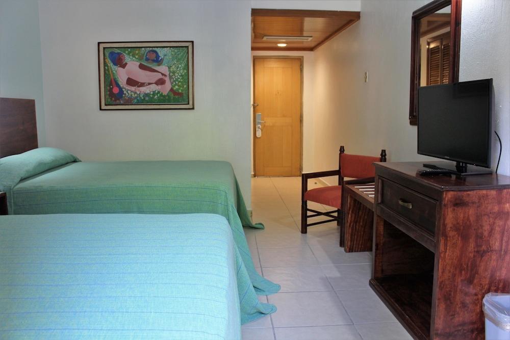 Hotel Castillo Huatulco & Beach Club ซานตา ครูซ ฮัวทุลโก ภายนอก รูปภาพ